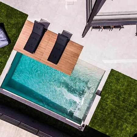 Villa Kolchis Urban *