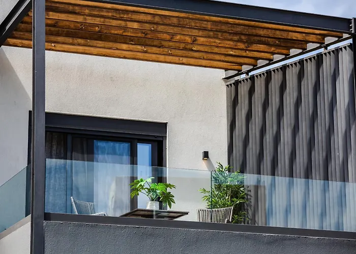 Kolchis Urban Villa Volos